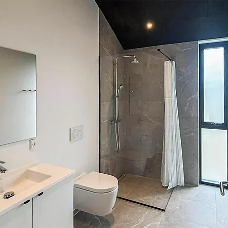 Дом отдыха Amazing In With Sauna Hojslev